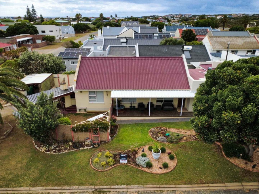 3 Bedroom Property for Sale in Stilbaai Wes Western Cape